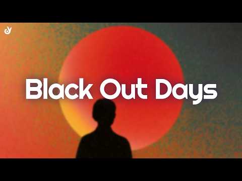 Ian Asher & Phantogram - Black Out Days (Stay Away) (Lyrics)