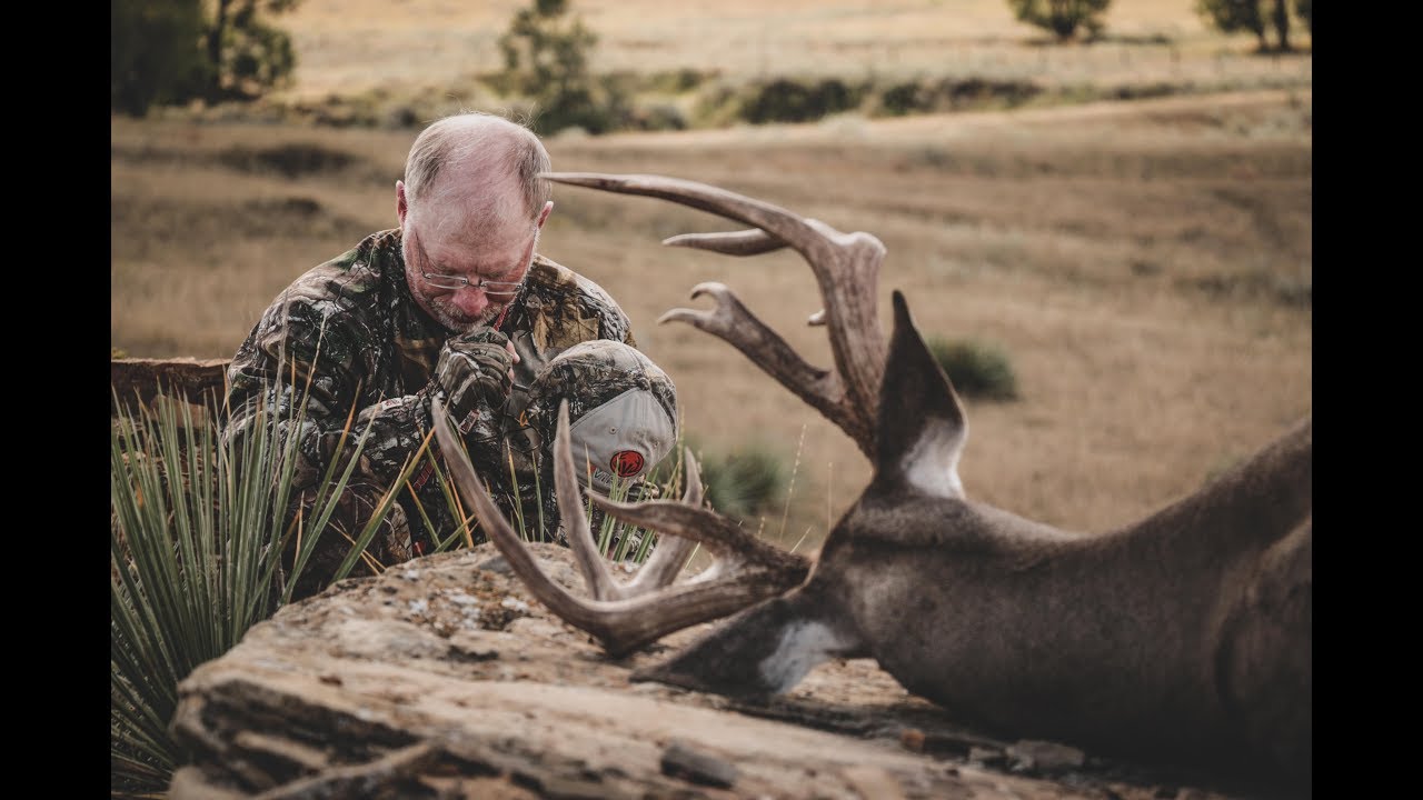 Powder River Madness Whitetail Hunt with some GIANT Montana