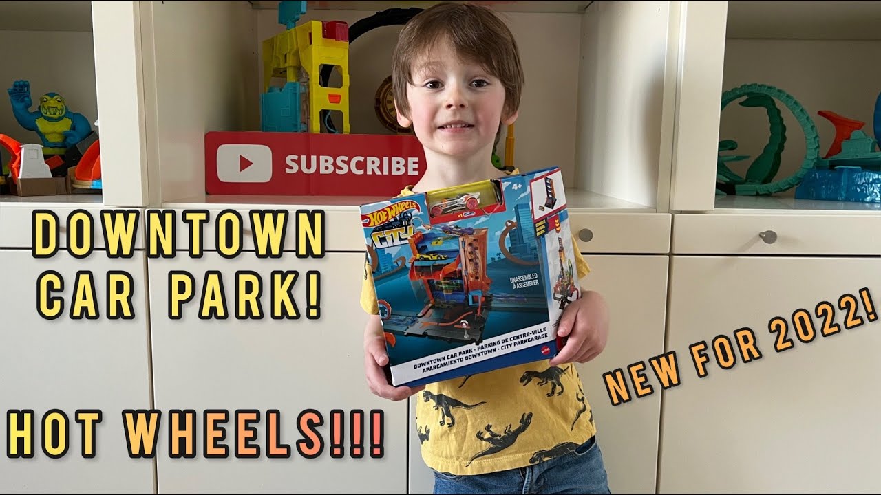 HOT WHEELS DOWNTOWN CAR PARK! THIS IS A NEW SET FOR 2022! LINCOLN PLAYS