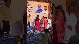 ପୁସ୍ତକ ମେଳା ଚିଲିକା present low. Minister ❤️