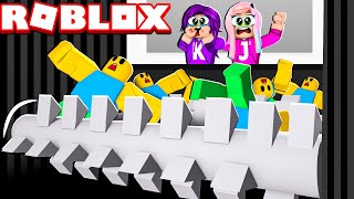 We put Noobs through the Grinder! | Roblox: Noob Crushers