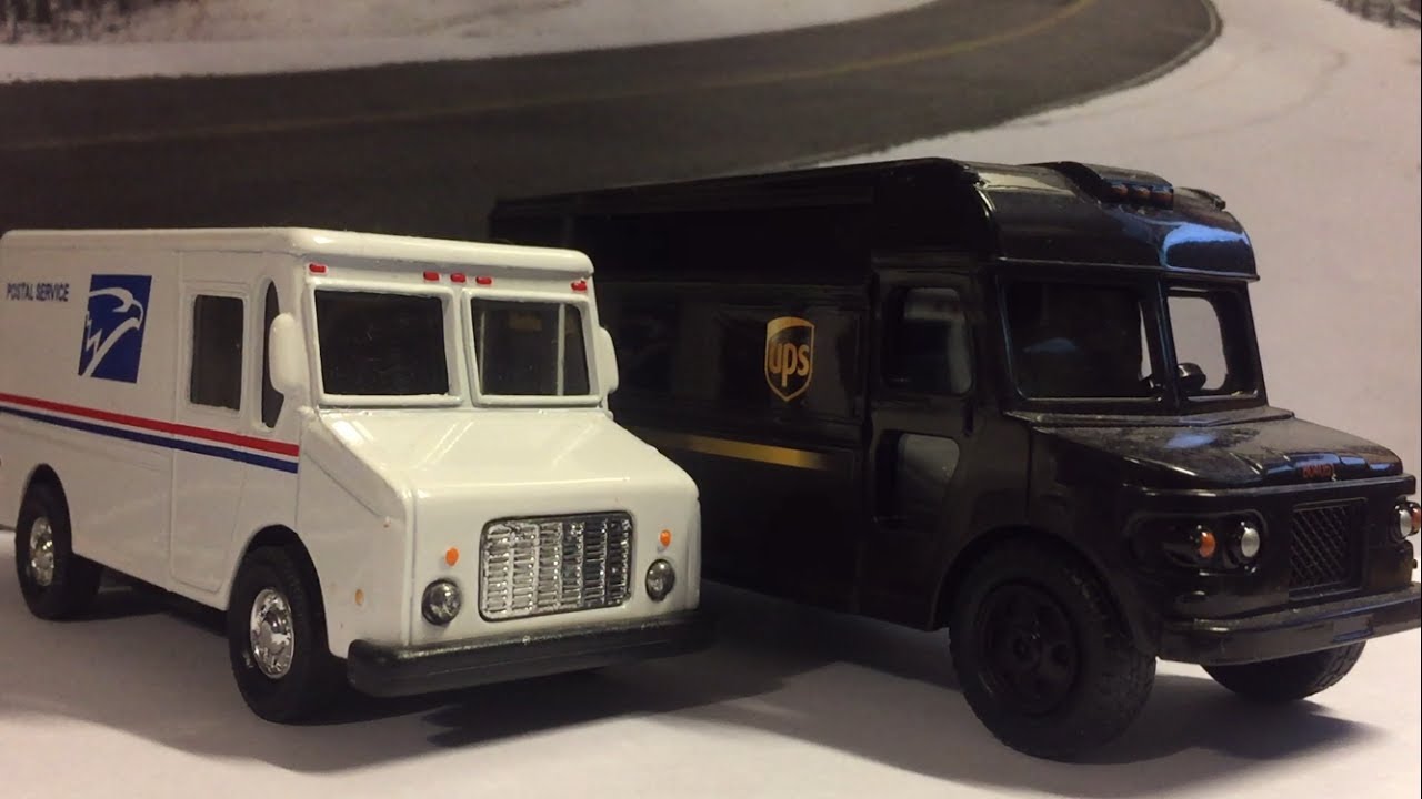 ups toy truck plastic