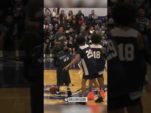 Size 18 shoe and XXXL uniform 1v1 CHALLENGE 😂 #shorts