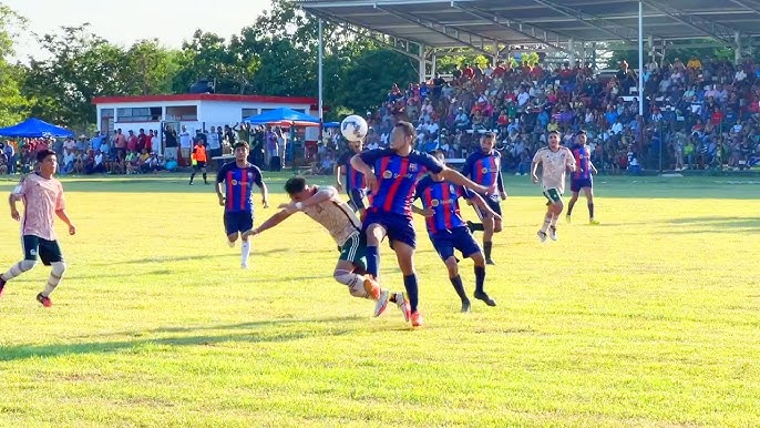 Sorprendido con una ballesta de poleas preparada para la caza ilegal - León  - COPE