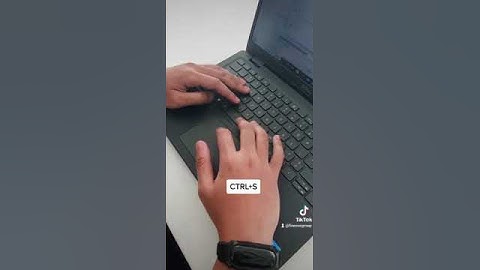 Junior Developer vs Senior Developer #shorts