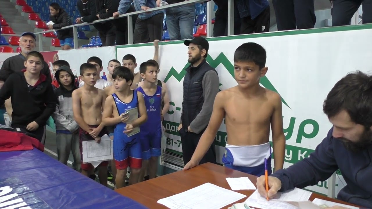 Взвешивание борцов. Турнир Вершины Кавказа.