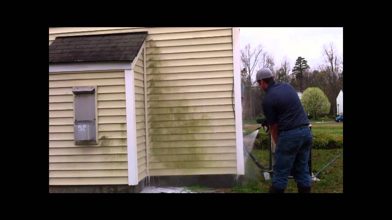 Pressure Washing Vinyl Siding in Charlotte, NC area JB Power Clean