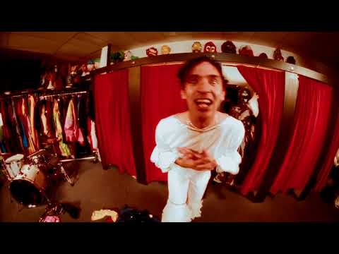 Destrends - Straight (Official Video)