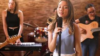 Paradis Music Camp - Christina Aguilera - Something's Got a Hold On Me Cover