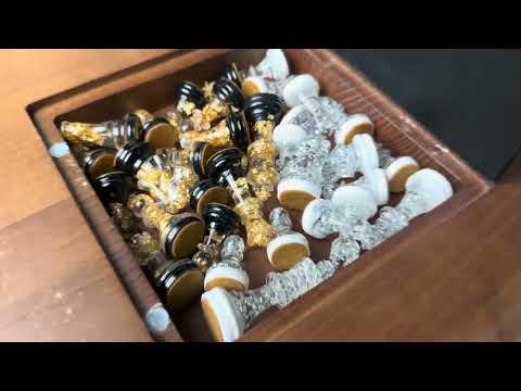 Шахи преміум-класу — ексклюзивна дошка та розкішні фігури, видео 1