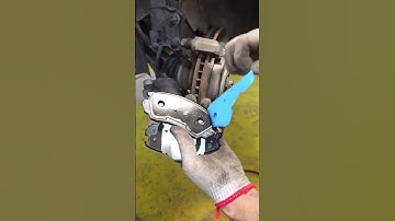 changan front brake service install new brake pads #automotive #mechanic