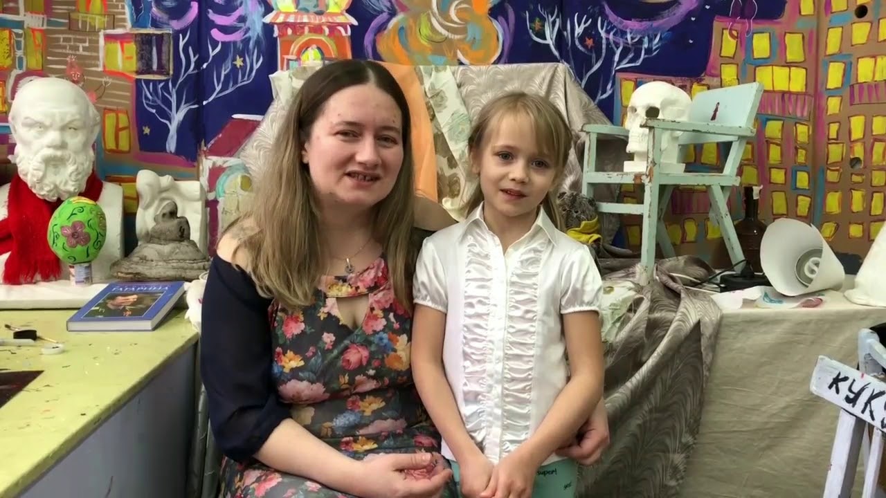 Рубрика «Творческие люди» Алена и Яна Лисицкие - участницы АРТ-студии