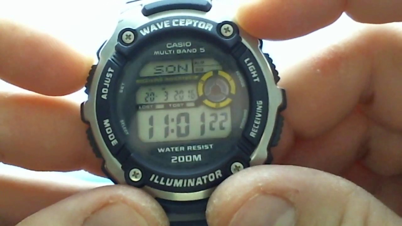 Funkuhr von Casio WV-200E Cheap Radio Controlled Watch - YouTube