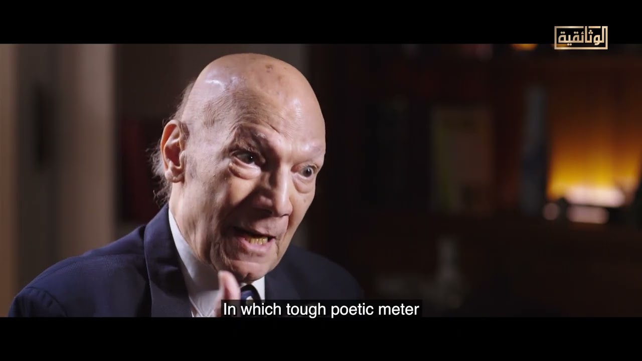 تفاصيل أول معركة خاضها الشاعر أحمد عبد المعطي حجازي ضد الأستاذ العقاد بسبب شعر التفعيلة