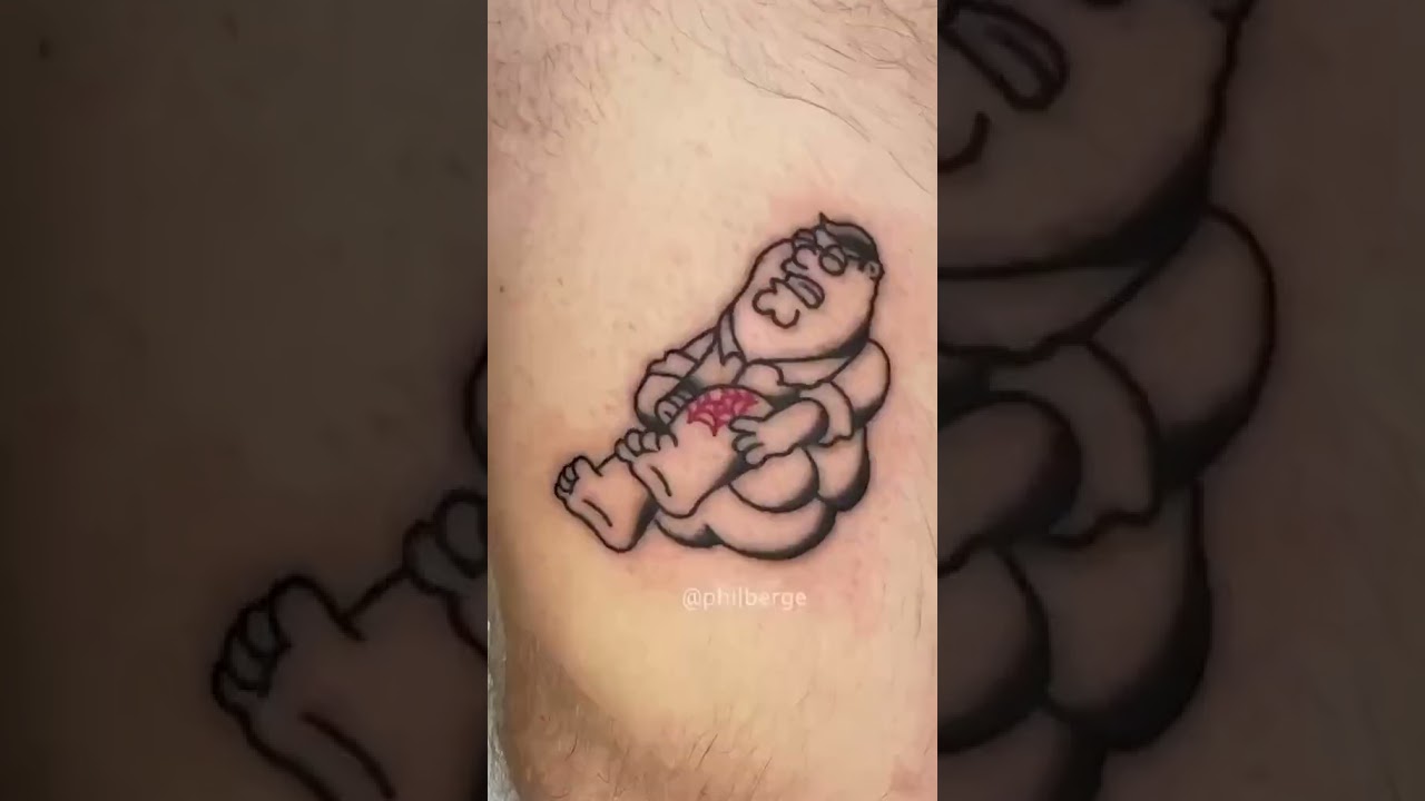 $short knee tattoo's gonna sting, shoutout to @philberge for the killer work 🖊️ 