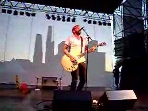 Video Cross My Heart