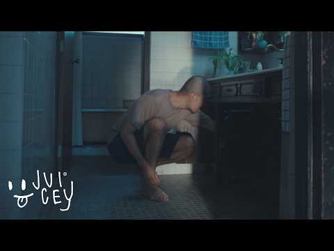 TELEx TELEXs - เธอร้องไห้ได้เลยนะถ้าเธออ่อนแอ (Official Video)