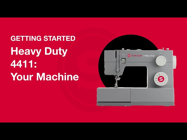 Singer Classic Heavy Duty Mechanical Sewing Machine with BONUS Case