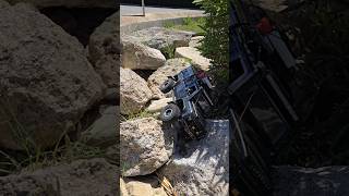 Un poco de ejercicio con el crawler 😎 #rccrawlers #axial #kyosho #offroad #traxxas #rccar
