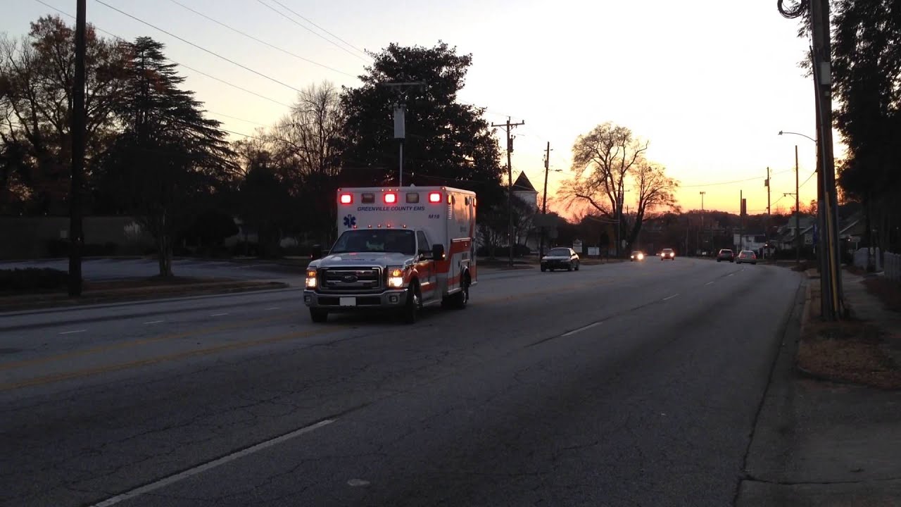 GREENVILLE COUNTY EMS AMBULANCE RESPONDING TO A MEDICAL EMERGENCY CALL