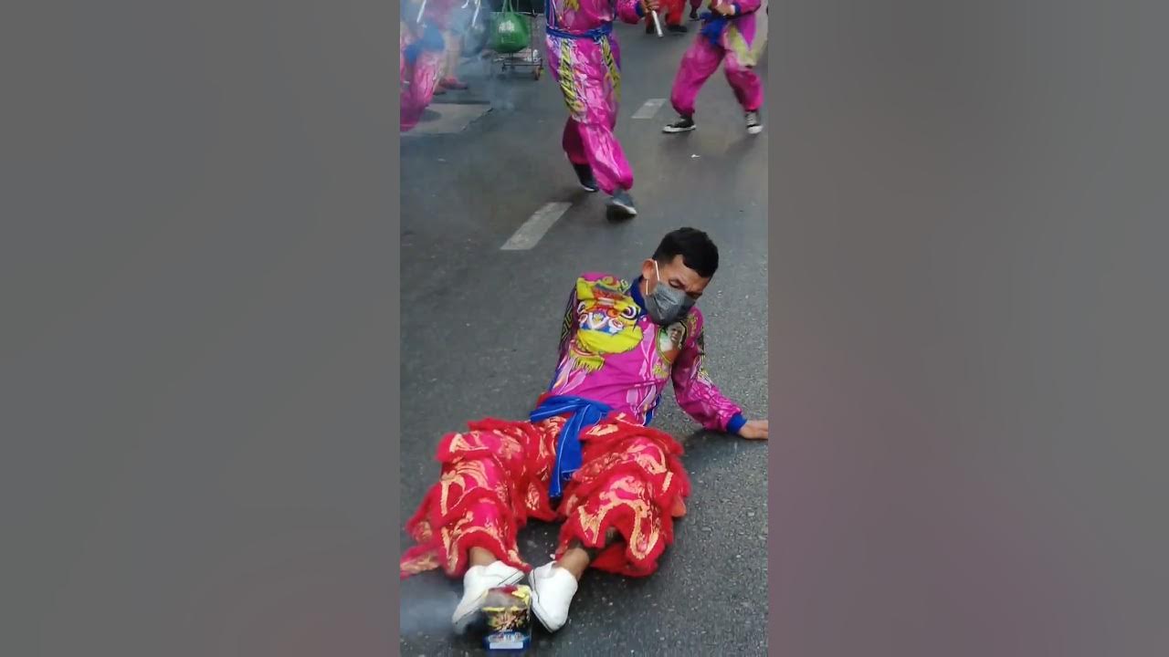 Amazing Dragon Dance in Chinatown Bangkok #shorts Amazing Dragon Dance in Chinatown Bangkok #shorts