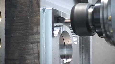 Volumill and Helical 2: High Performance Machining of 1045 Steel