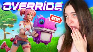 NEW Fortnite *SEASON 4* Is Here! (New Sprites, POI's, Mythics)