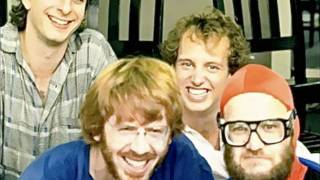 Phish-Paul and Silas 4/11/91-The Cave, Carleton College, Northfield, MN