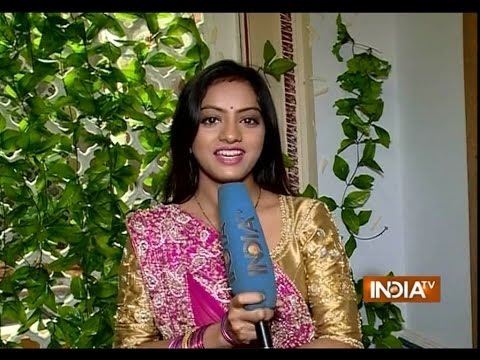 Diya Aur Baati Hum: Sooraj-Sandhya Romance during 'Mooh-Dikhai' Ceremony - India TV