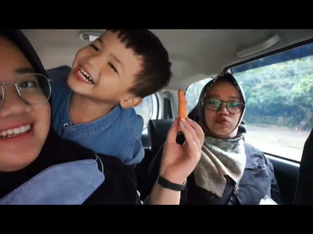 Taman Safari Bogor | Cuplikan video vlog staykuy class=