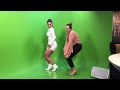 Imitadora de Jennifer López le enseñó a bailar sensual a Shirly Gómez| La Kalle