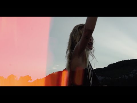 miren - encima de saturno