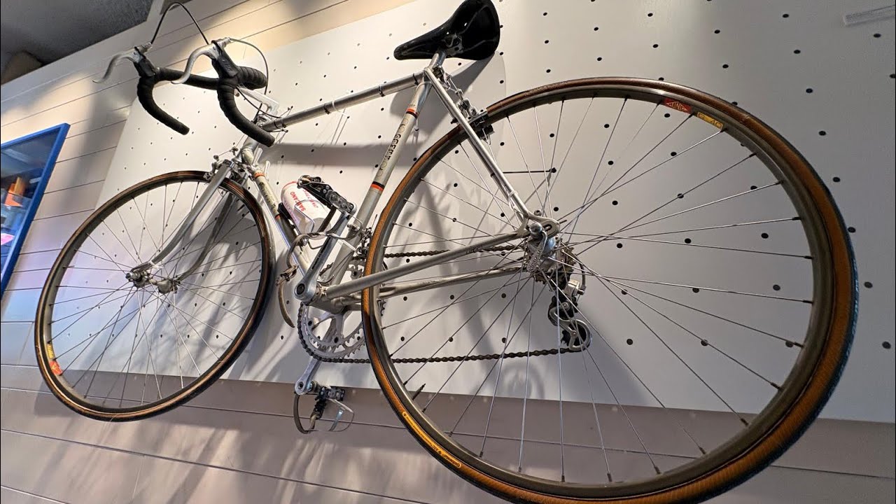 Bike museum (Velespit müzesi)