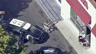 Armed Gunman Surrenders After Hourslong Oakland Standoff
