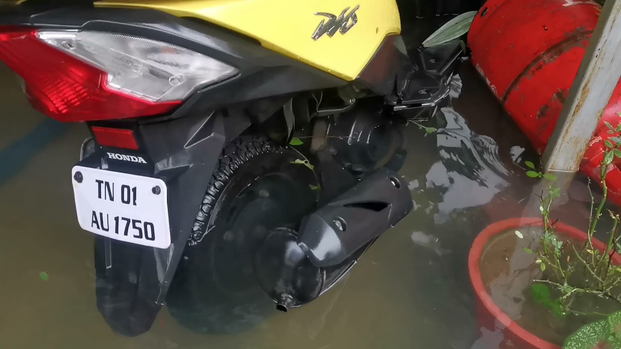 Honda Dio starts after flood | Water coming out of silencer |