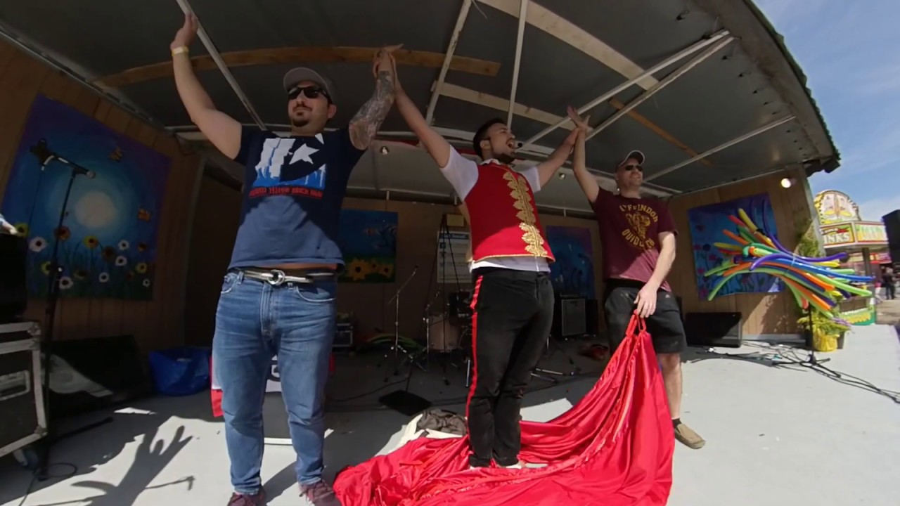 Aaron Matthews “Straight Jacket Suit Jacket Escape” Schomberg Fair