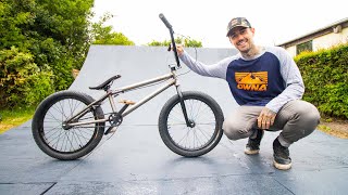 Today i made some bmx hacks learnt over the years as a professional
rider!!! try your very own hacks!!! any ideas for future vids let me
know!!...