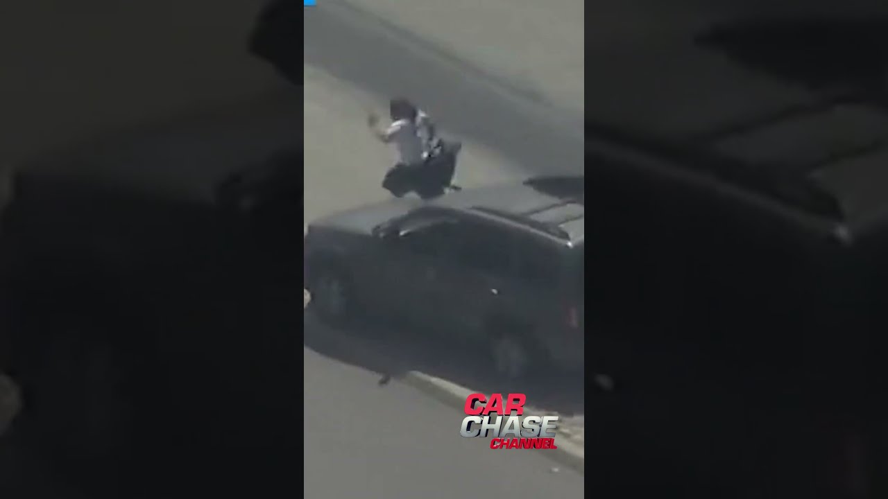 Murder Suspect Jumps Out Of Moving Vehicle Flees On Foot During Police Chase Car Channel