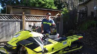 Snowmobile Secrets! Norona's Tip of the Week!