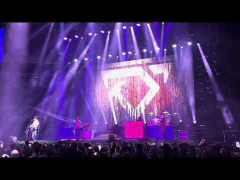 Cody Johnson - Dance her home ( live in Pittsburgh, PA 3/6/2026)