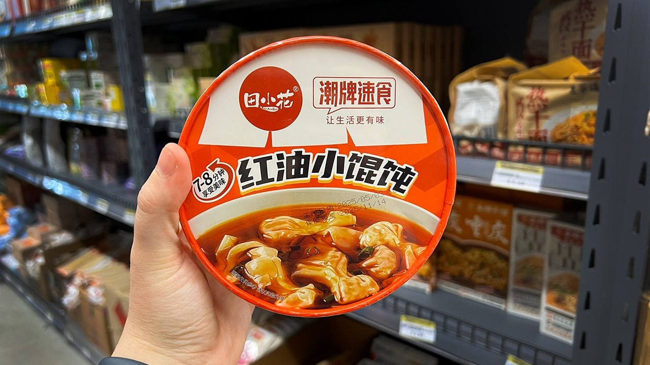 Просто добавить горячей воды?! Тестирование 8 китайских блюд быстрого приготовления.