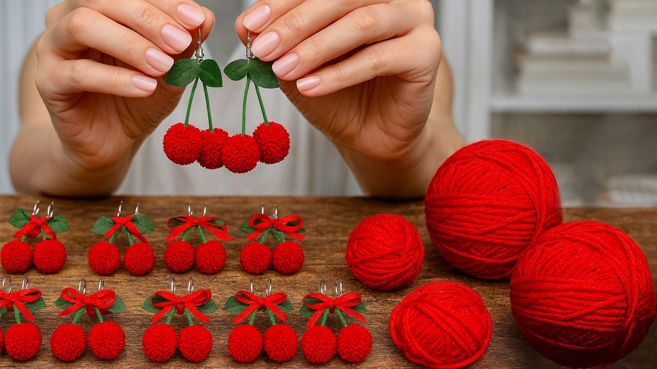 DIY pompom cherry keychain 🍒 - YouTube