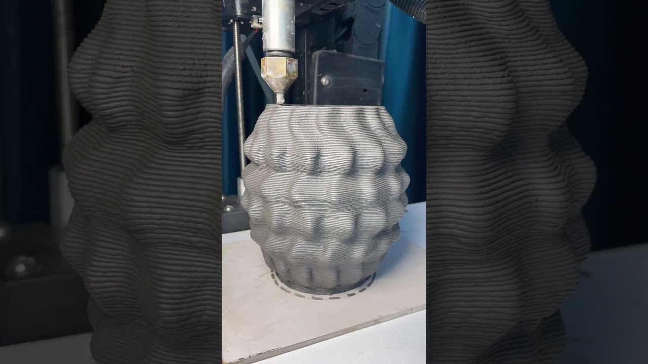 This 3D printing texture is SO satisfying... 🏺✨