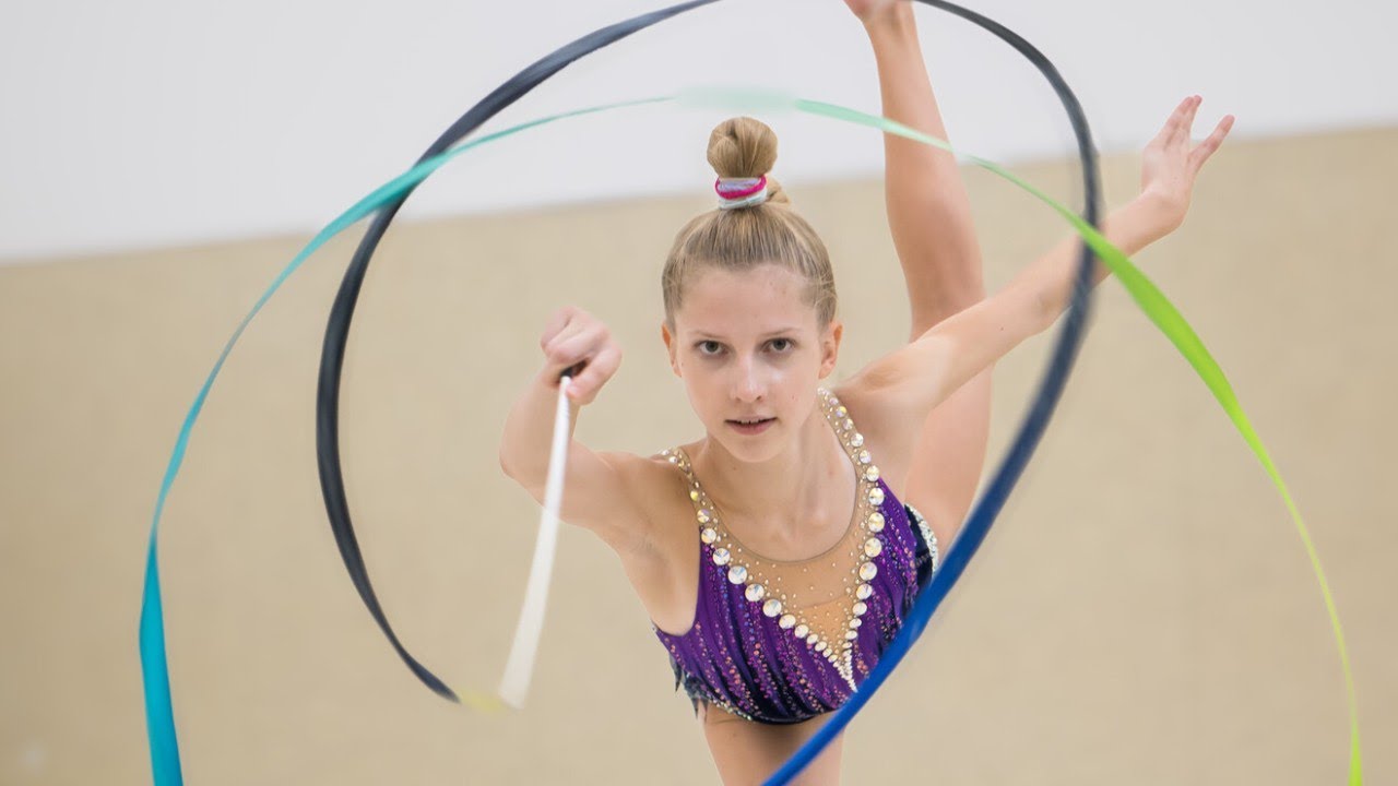 Rhythmische Sportgymnastik: Toptalent Amelia Kuznetsova