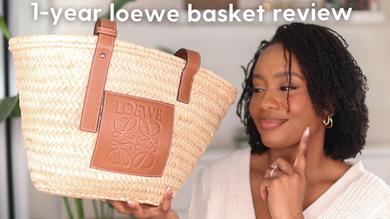 Loewe Basket Bag Small vs Medium Comparison / Review, Mode Shots