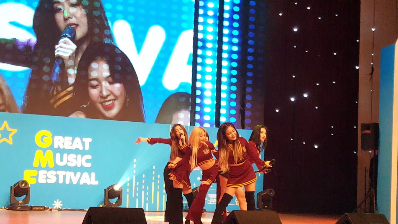 건국대학교음악축제 축하공연 레드벨벳 2018.10.26Konkuk University Music Festival Congratulatory Performanc2018.10.26