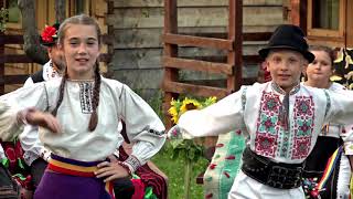 Roxana Maria Pop si Dragos Campean   Drag mi cantecul si jocul