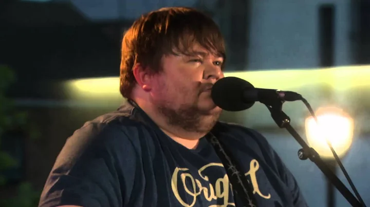 Ciaran Bartlett sings a song about the internet