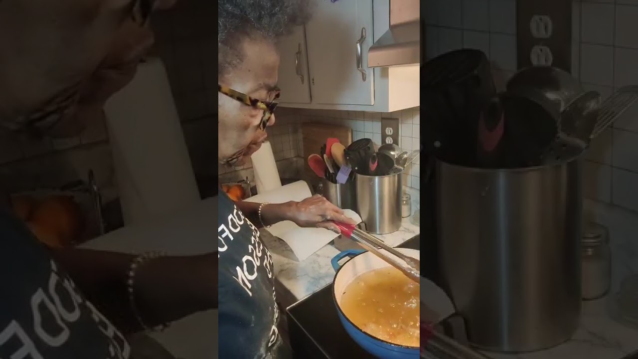 Expert Chef Shares Secret to Making Juicy Beef Cheese Burgers