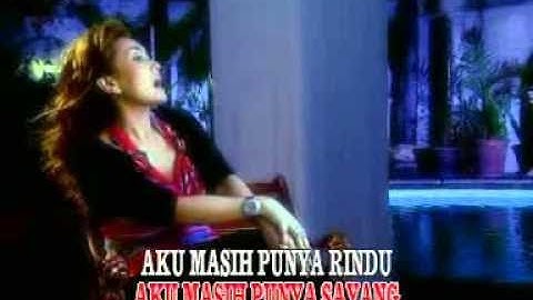 Nia Daniaty - Antara Hujan Dan Cinta [OFFICIAL]